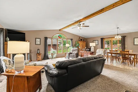 506 Elm Avenue SE Montgomery MN 56069