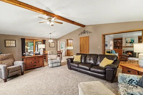506 Elm Avenue SE Montgomery MN 56069