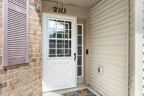 2215 White Water Way Eagan MN 55122