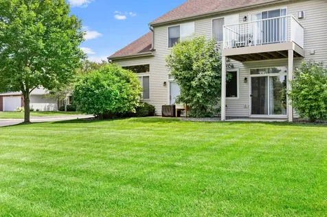 2215 White Water Way Eagan MN 55122