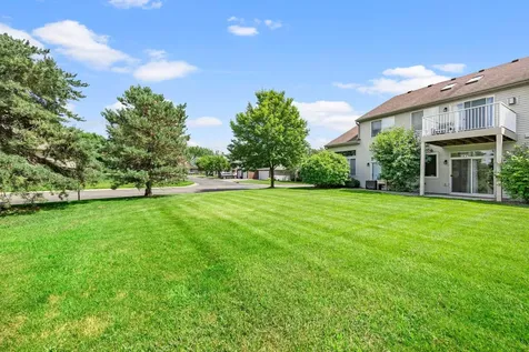 2215 White Water Way Eagan MN 55122