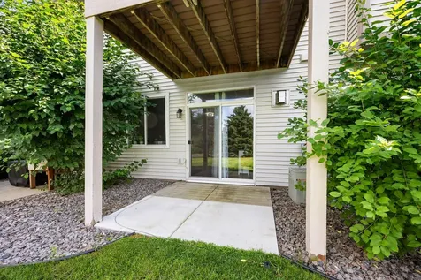 2215 White Water Way Eagan MN 55122
