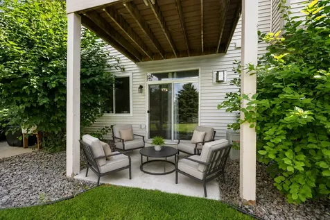 2215 White Water Way Eagan MN 55122