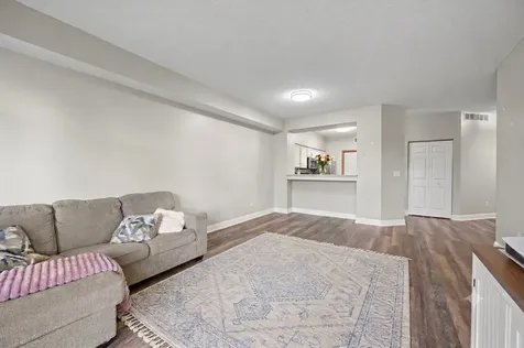 2215 White Water Way Eagan MN 55122