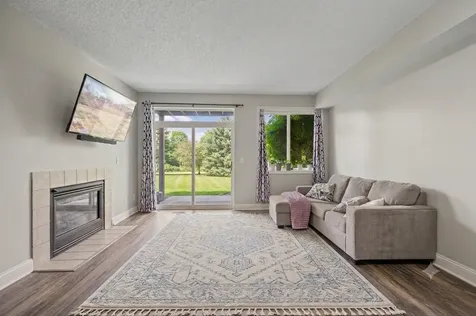 2215 White Water Way Eagan MN 55122