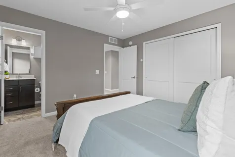 16894 Reeder Ridge Eden Prairie MN 55347