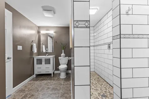 16894 Reeder Ridge Eden Prairie MN 55347