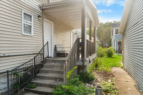 1111 N 17th Avenue N Minneapolis MN 55411