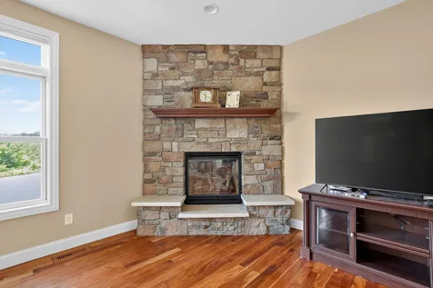 6485 Summit Pointe Road NW Rochester MN 55901