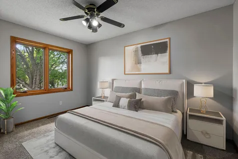 1009 Gramsey Place Burnsville MN 55306