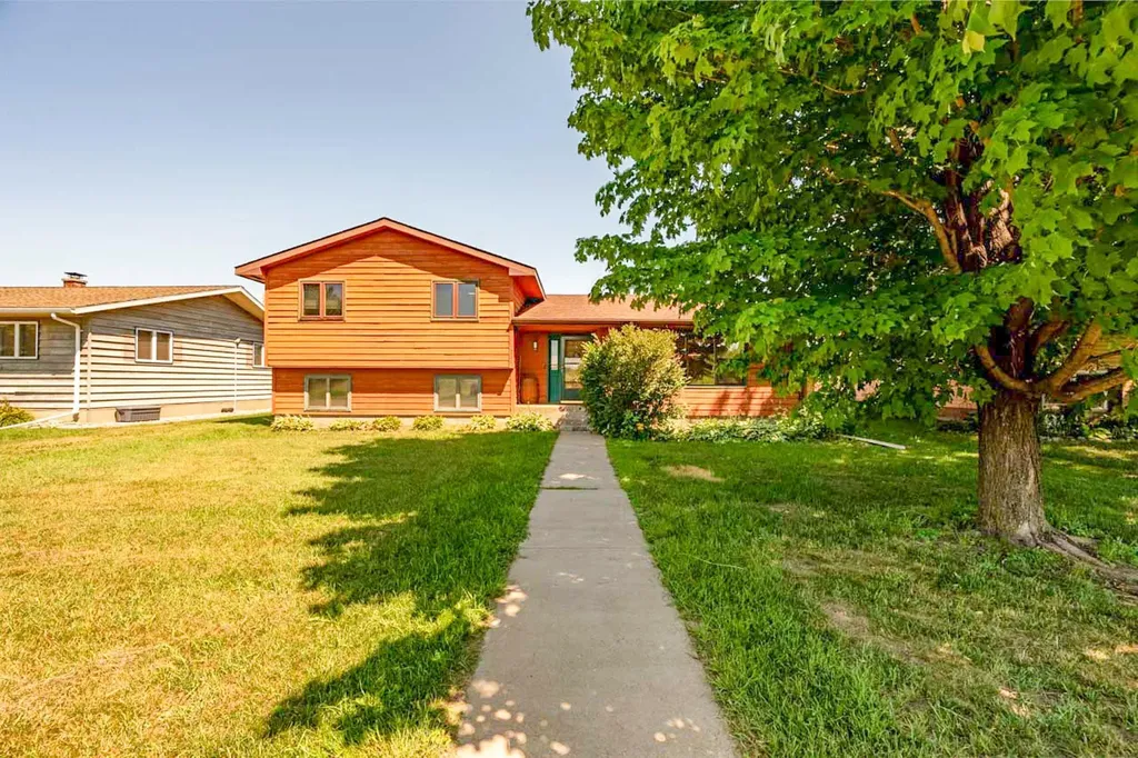 1221 21st Street S Virginia MN 55792