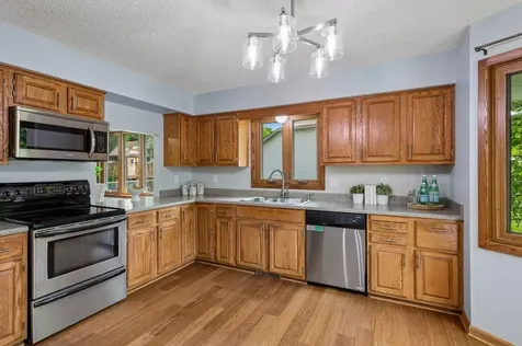 11620 41st Avenue N Plymouth MN 55441