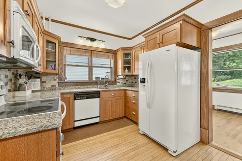 305 North Street NW Preston MN 55965