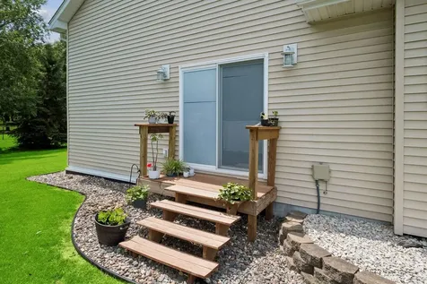17532 Freeport Way Farmington MN 55024
