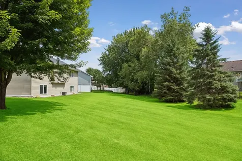 17532 Freeport Way Farmington MN 55024
