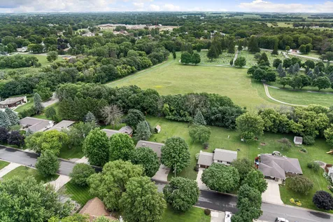 1807 9th Street SW Austin MN 55912