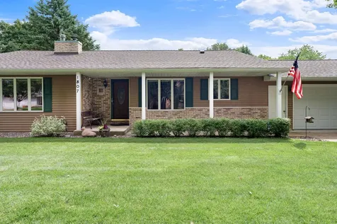 1807 9th Street SW Austin MN 55912