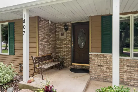 1807 9th Street SW Austin MN 55912