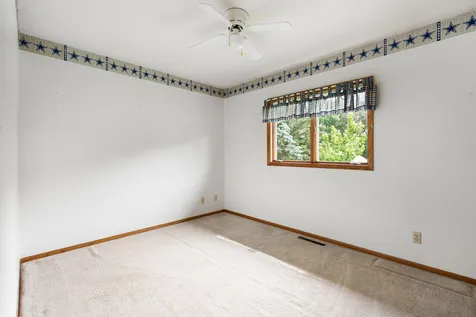 1807 9th Street SW Austin MN 55912