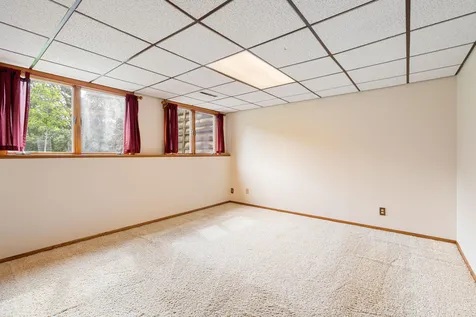 1807 9th Street SW Austin MN 55912
