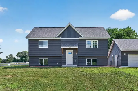4430 214th Avenue NW Oak Grove MN 55303