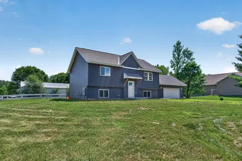 4430 214th Avenue NW Oak Grove MN 55303