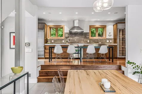 747 Kenwood Parkway Minneapolis MN 55403