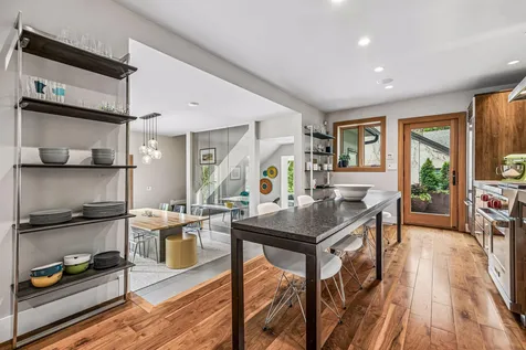 747 Kenwood Parkway Minneapolis MN 55403