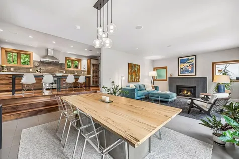 747 Kenwood Parkway Minneapolis MN 55403
