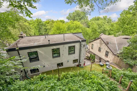 747 Kenwood Parkway Minneapolis MN 55403