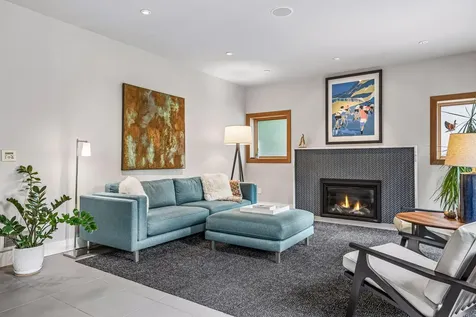747 Kenwood Parkway Minneapolis MN 55403