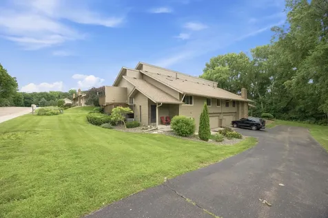 10965 53rd Avenue N Plymouth MN 55442