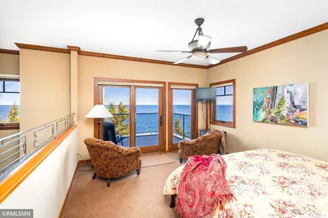 1759 Silver Cliff Lane Two Harbors MN 55616