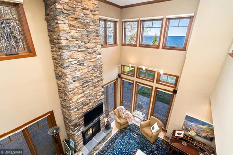 1759 Silver Cliff Lane Two Harbors MN 55616