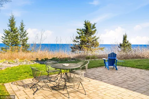 1759 Silver Cliff Lane Two Harbors MN 55616