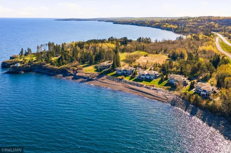 1759 Silver Cliff Lane Two Harbors MN 55616