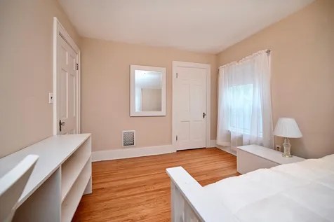 657 Market Street Winona MN 55987