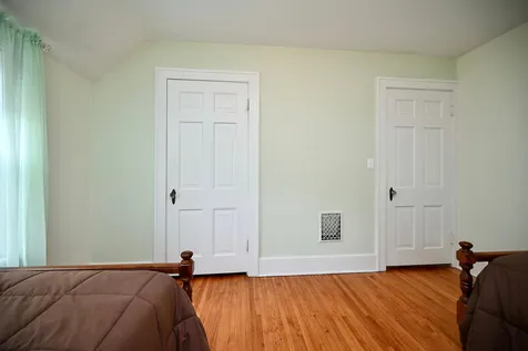 657 Market Street Winona MN 55987