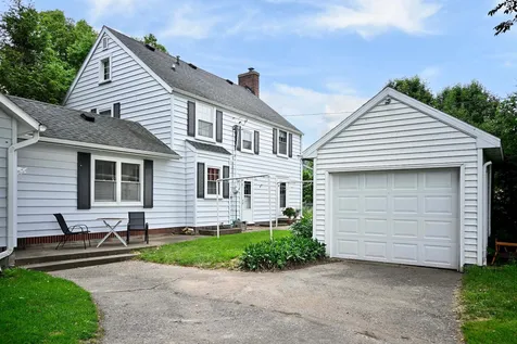 657 Market Street Winona MN 55987