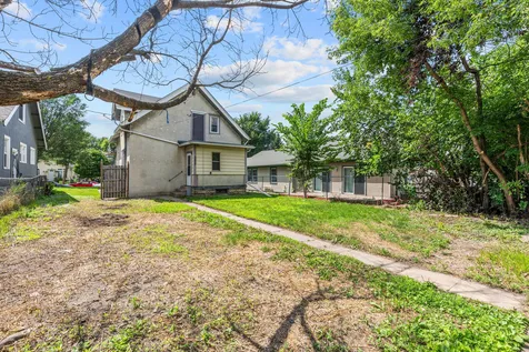 3850 Colfax Avenue N Minneapolis MN 55412
