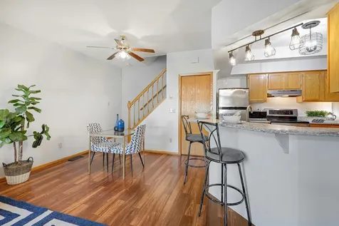 506 Lovell Avenue Roseville MN 55113