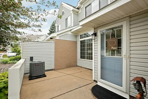 506 Lovell Avenue Roseville MN 55113