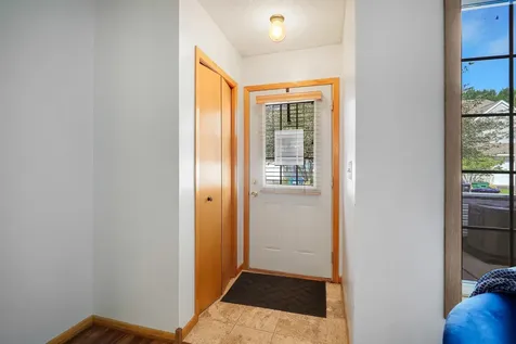 506 Lovell Avenue Roseville MN 55113