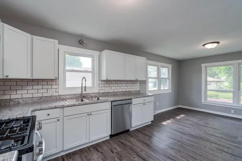 2104 Fair Street Mankato MN 56001