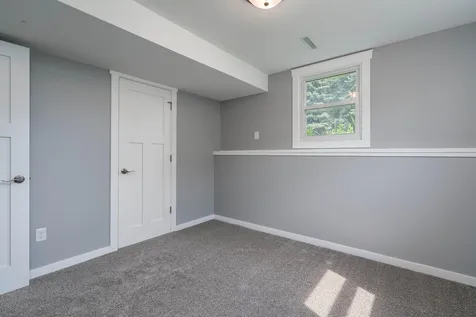 2104 Fair Street Mankato MN 56001