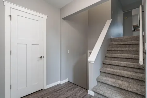 2104 Fair Street Mankato MN 56001