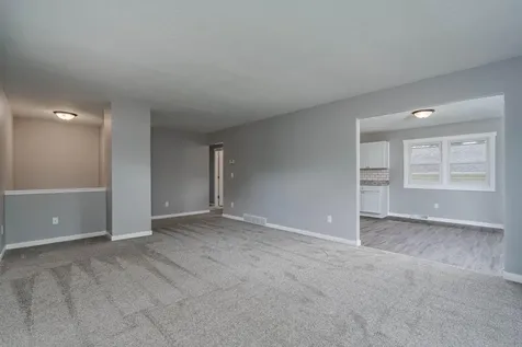 2104 Fair Street Mankato MN 56001