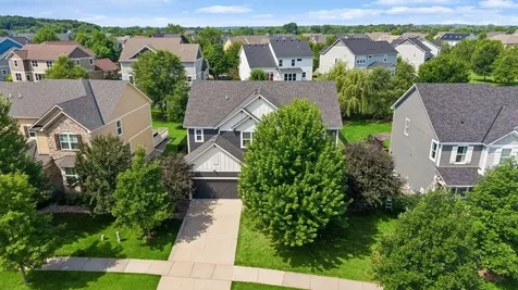 11236 Whitewater Drive Woodbury MN 55129