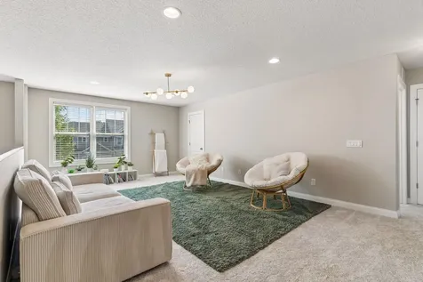 11236 Whitewater Drive Woodbury MN 55129