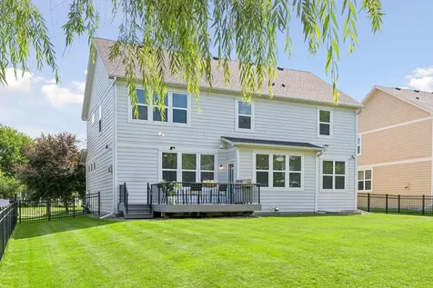 11236 Whitewater Drive Woodbury MN 55129